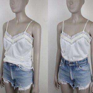 VINTAGE Mel-Lin White Lace Trim Cami Top